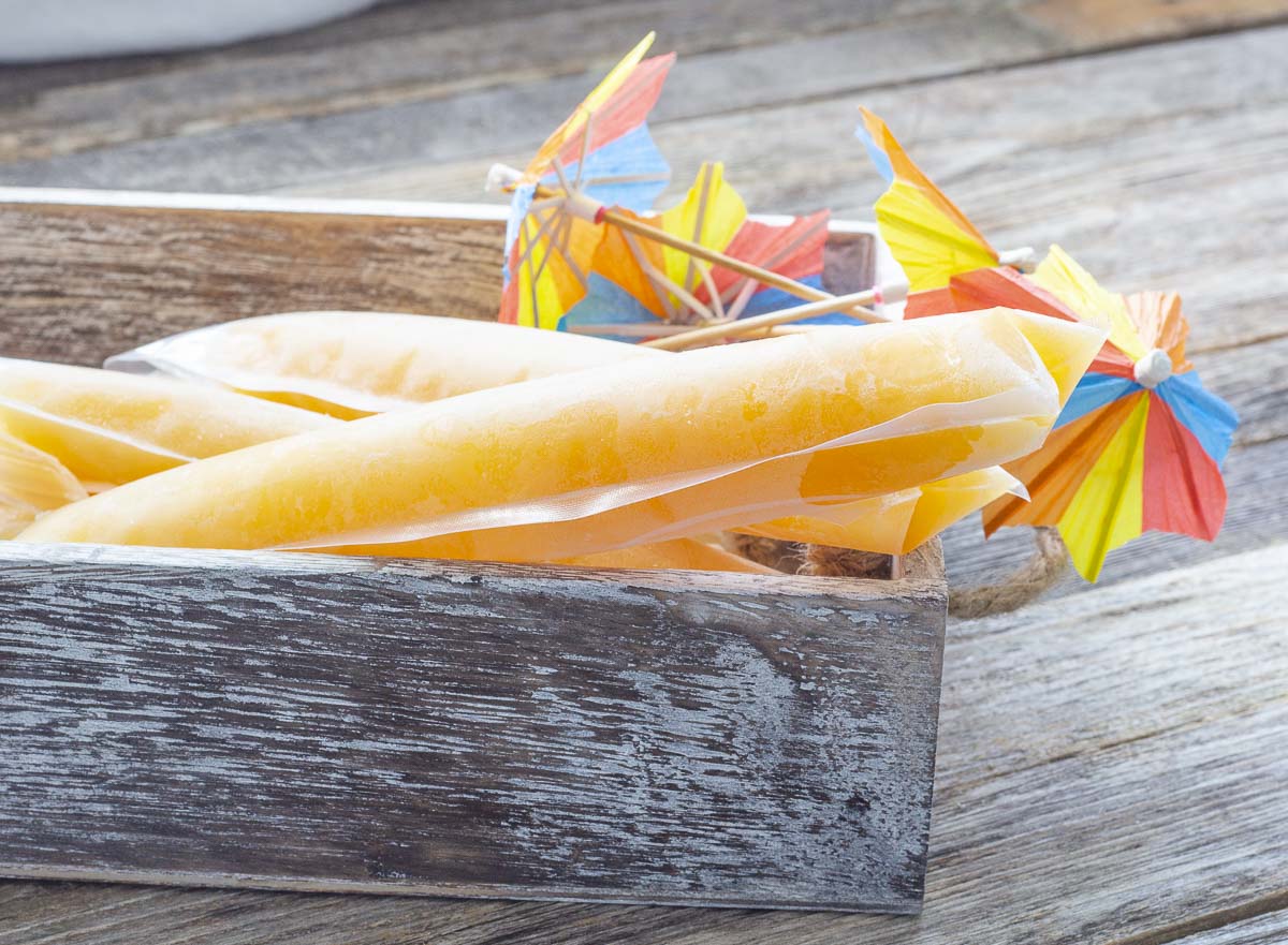 Bahama Mama Ice Pops in a wodden box