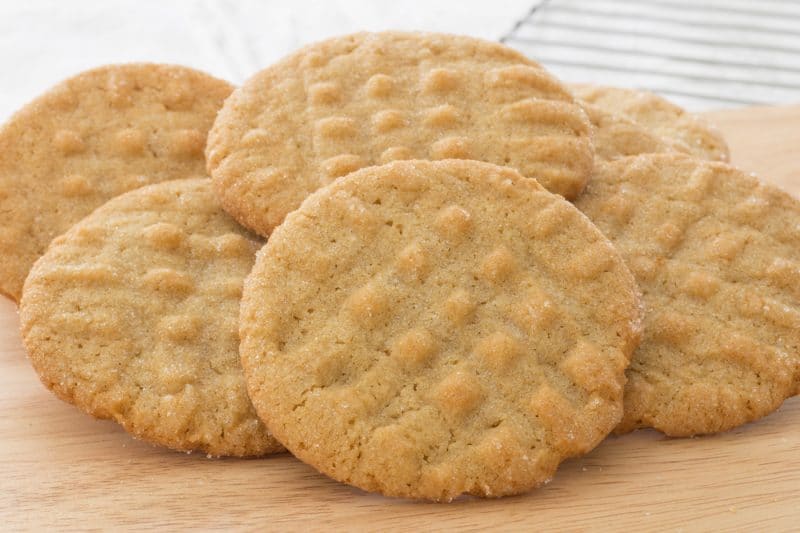 Easy Peanut Butter Cookie Recipe - Pear Tree Kitchen