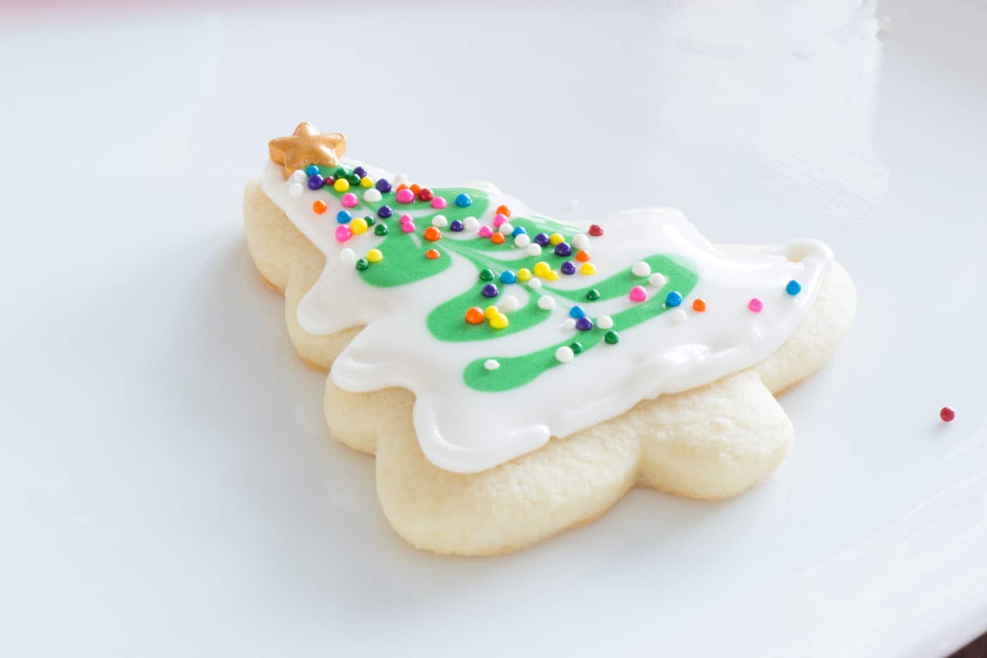 Christmas Tree Sugar Cookies Recipe {Christmas Sugar Cookies}