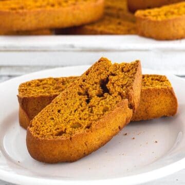 Biscotti on a plate