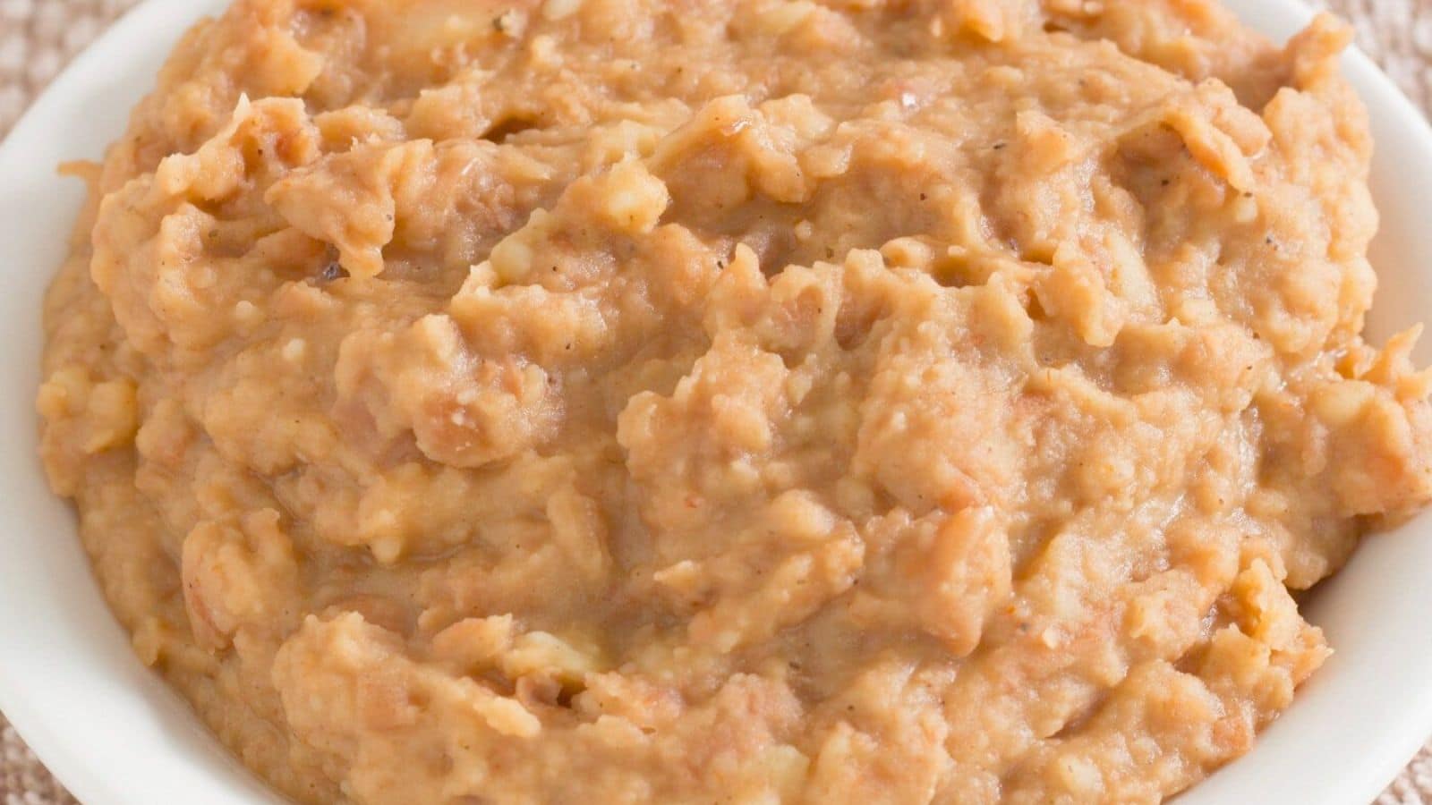 Refried Beans in a bowl