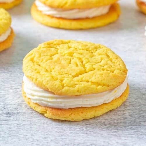 Lemon cookie filled with lemon frosting