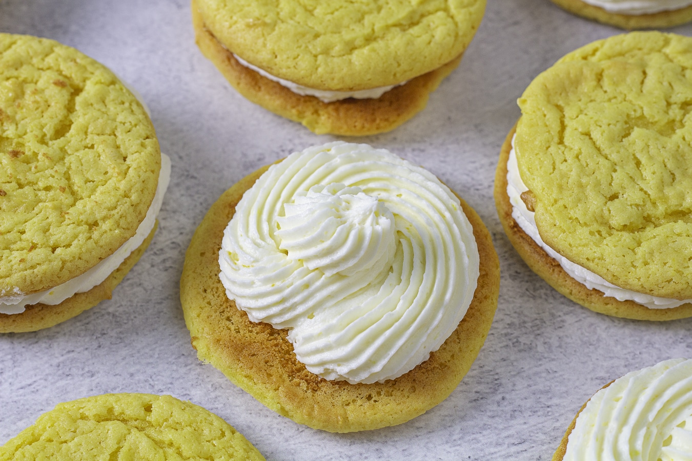 Lemon cookies with frosting